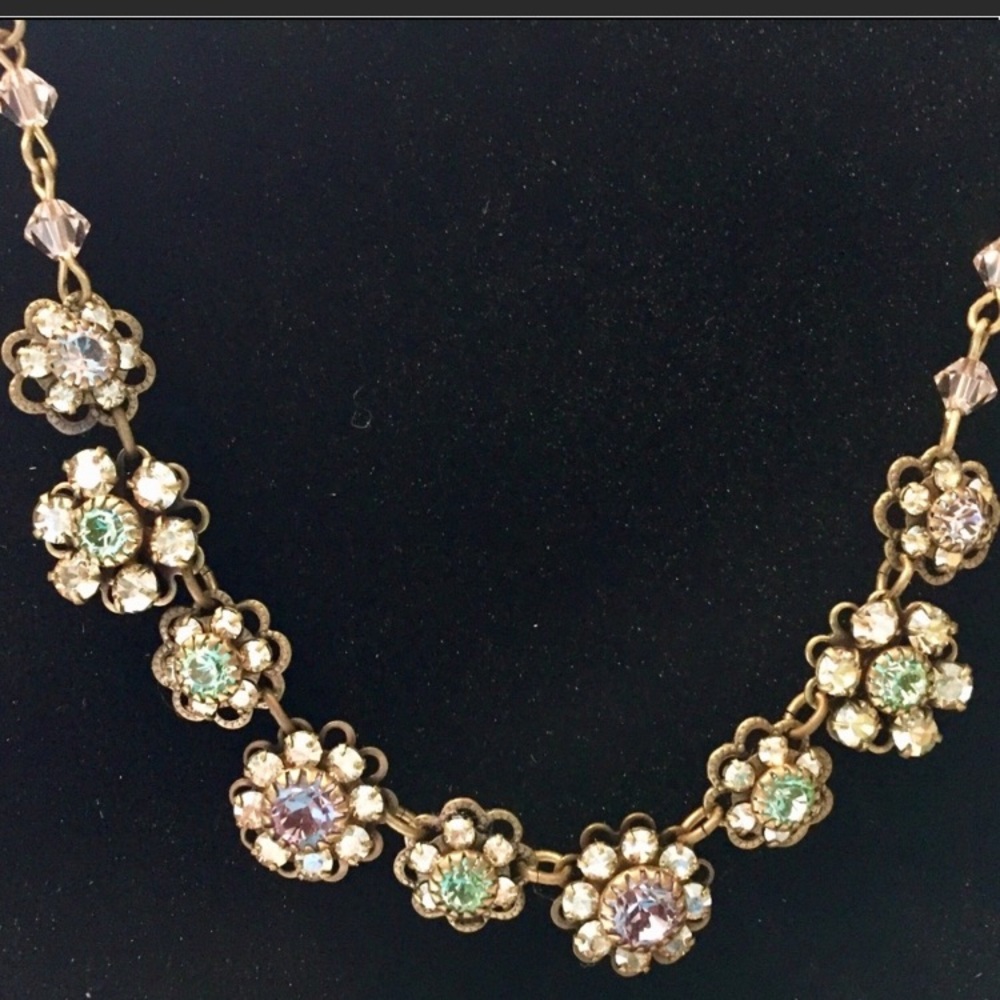 Liz Palacios Swarovski Crystal Necklace ❤️